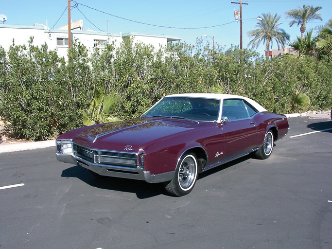 1967 Buick Riviera GS 2D