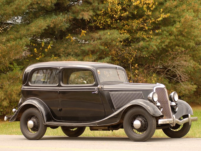 1934 Ford V8 Tudor Sedan