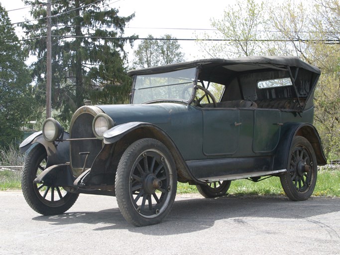 1923 Oldsmobile Model 43 Touring
