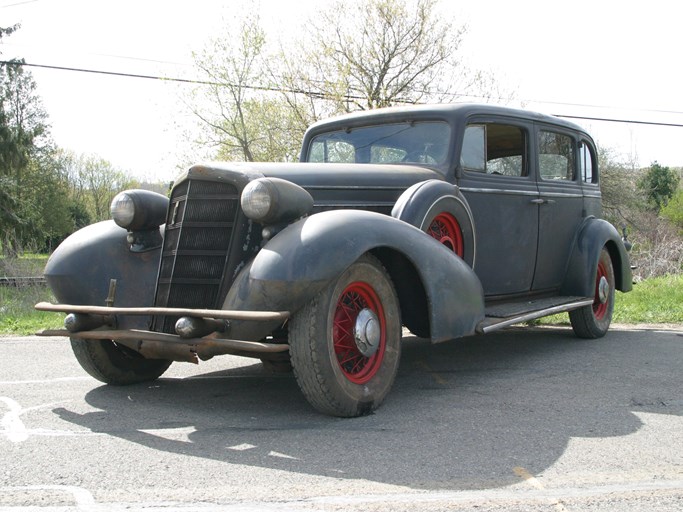 1934 Cadillac V8 Five Passenger Sedan