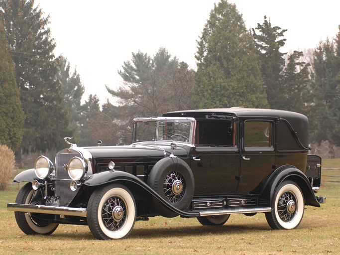1930 Cadillac V16 Fleetwood Transformable Town Cabriolet