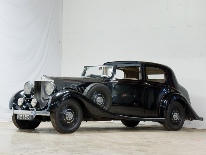 1937 Rolls-Royce Phantom III Sedanca de Ville by Hooper