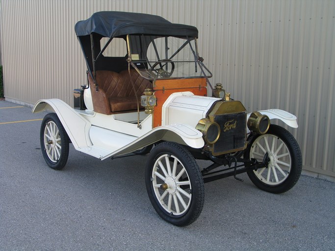 1911 Ford Model T Torpedo Back