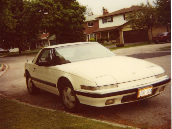 1988 Buick Reatta Sports Coupe