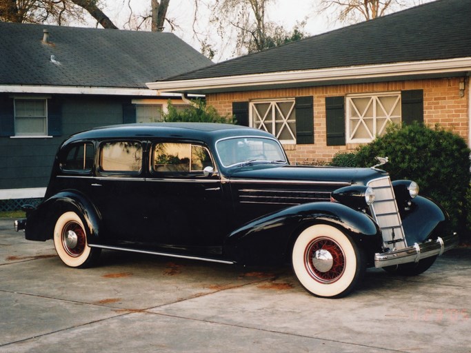 1935 Cadillac Series 30 Imperial Limousine