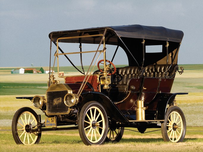 1909 Ford Model T 5-Passenger Touring