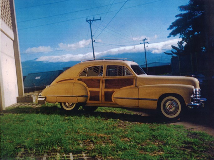 1946 Cadillac Series 62 Custom Woodie Sedan