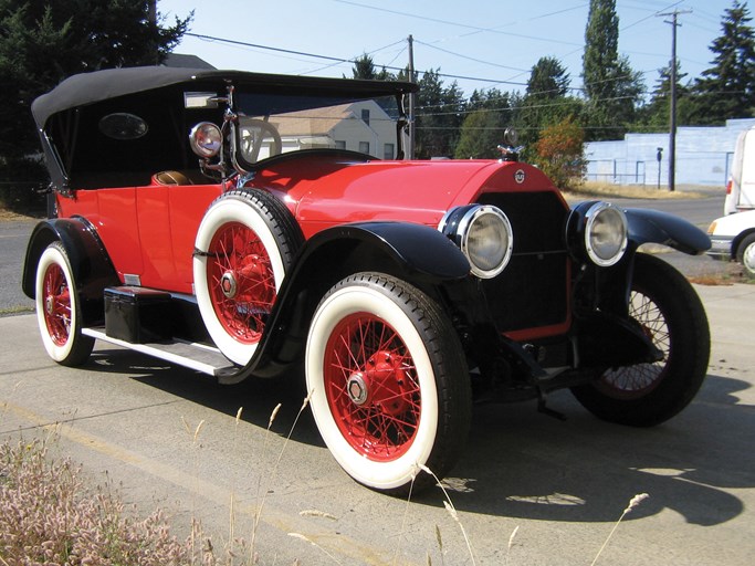 1920 Stutz Model H Seven-Passenger Touring
