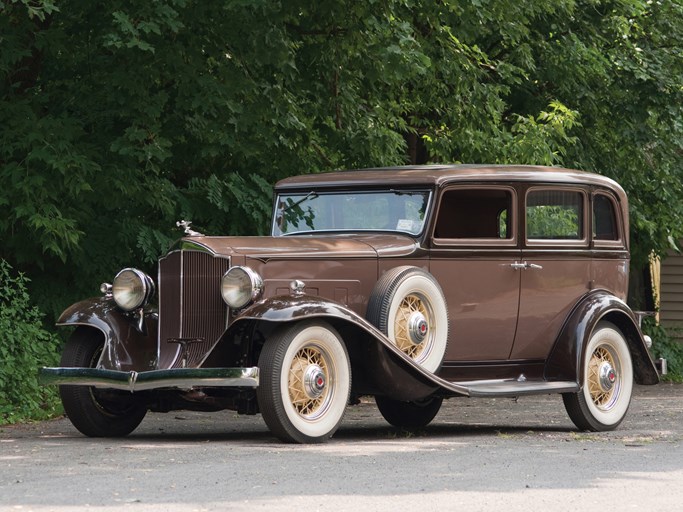 1932 Packard Light Eight Sedan