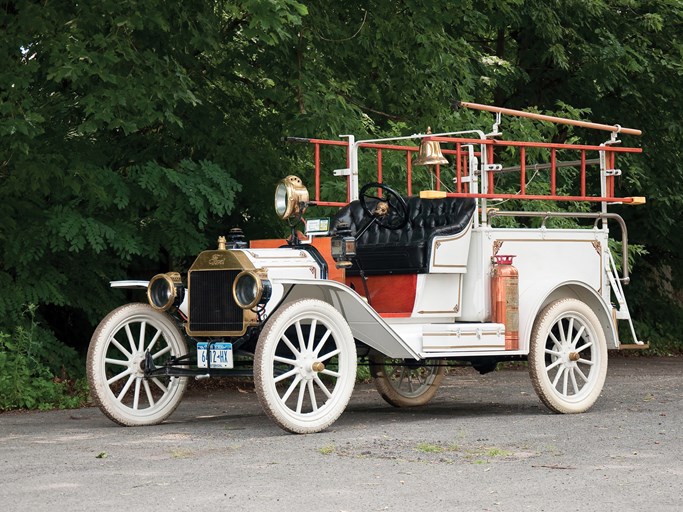 1913 Ford Model T Fire Truck