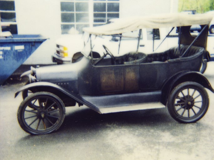 1916 Chevrolet Touring