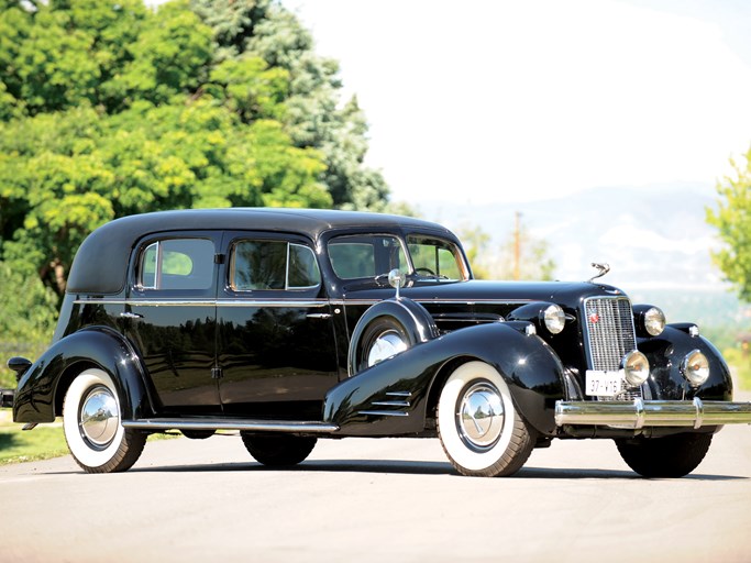 1937 Cadillac V16 Custom Imperial Cabriolet by Fleetwood