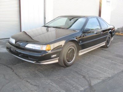 1990 FORD THUNDERBIRD 2 DOOR COUPE