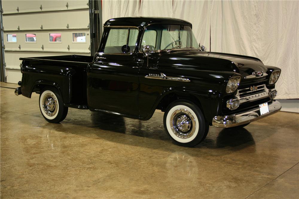 1958 CHEVROLET APACHE PICKUP