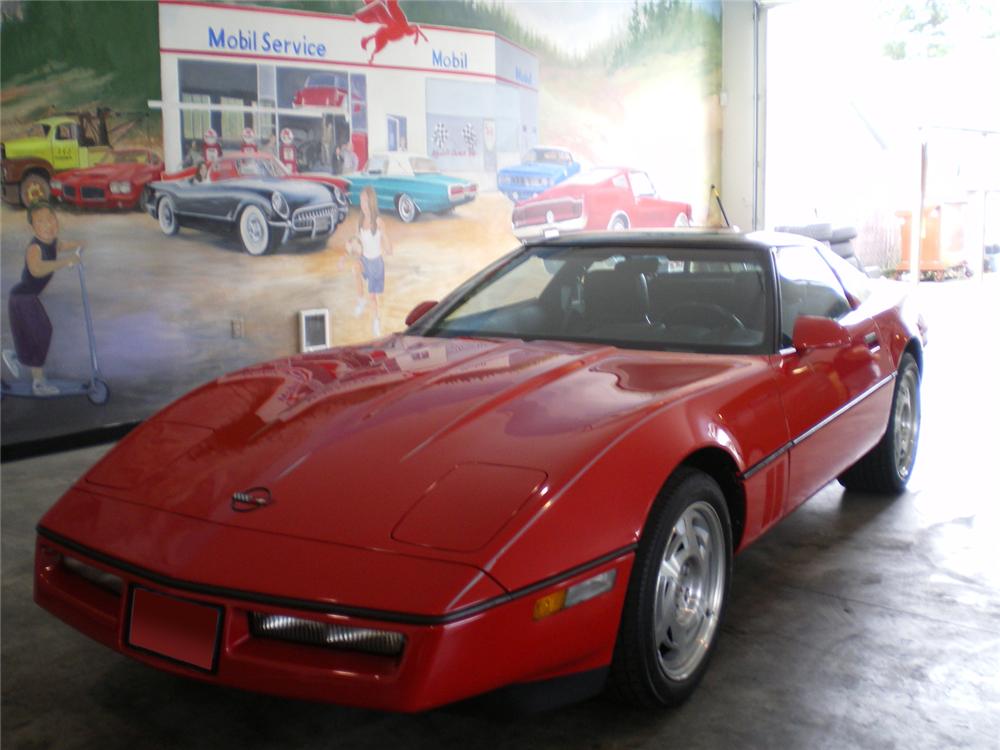 1990 CHEVROLET CORVETTE COUPE