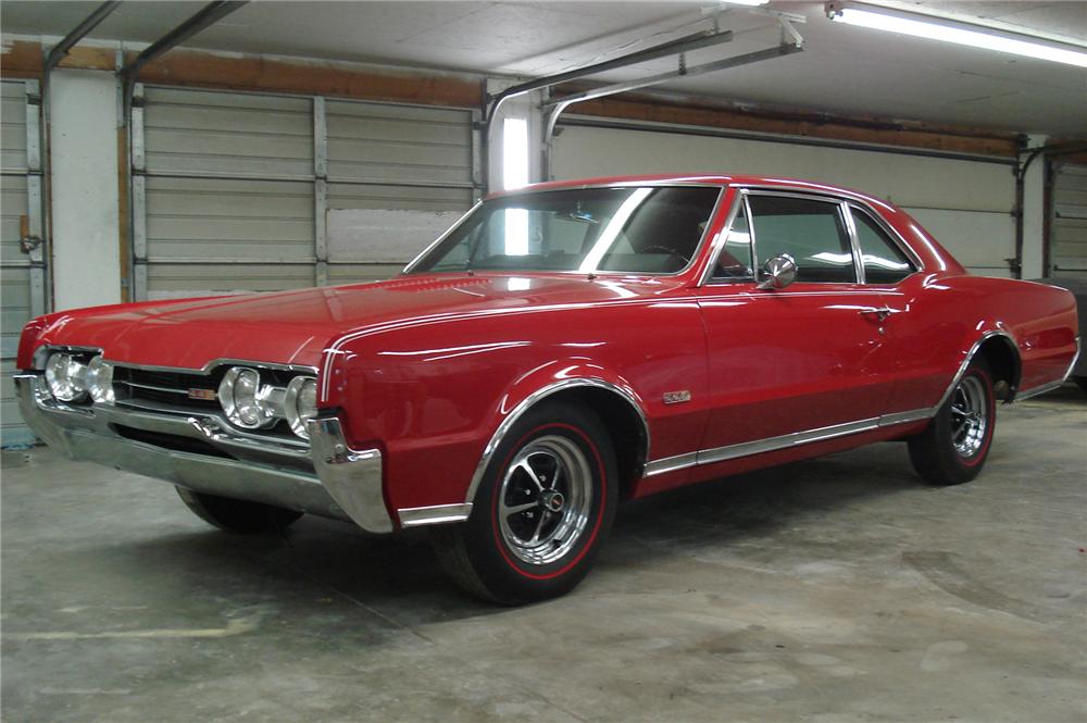 1967 OLDSMOBILE 442 SPORT COUPE