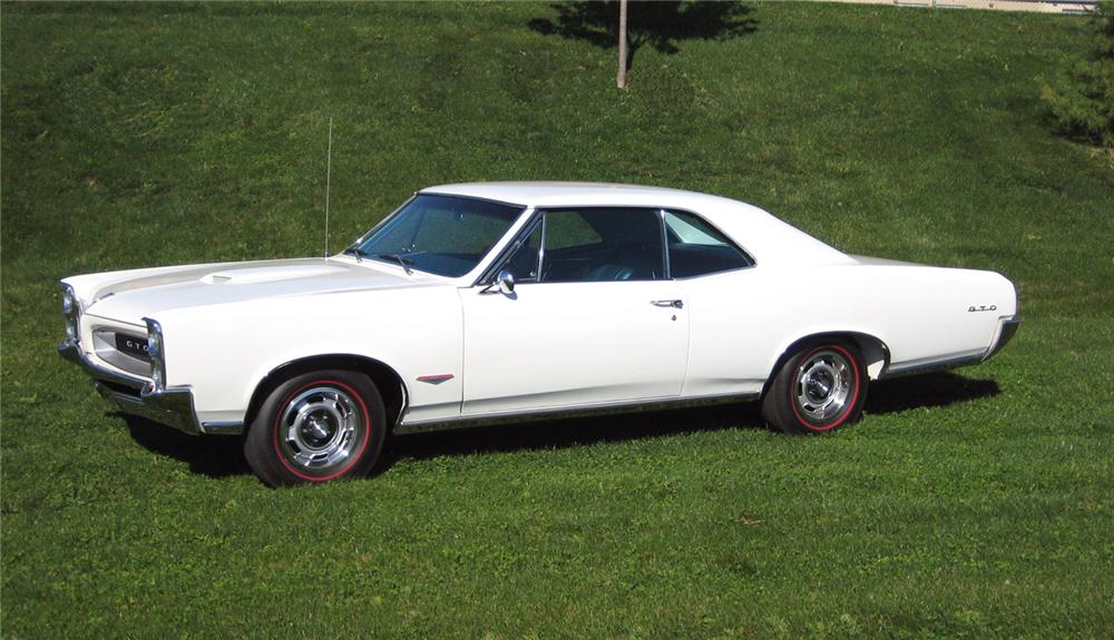 1966 PONTIAC GTO 2 DOOR HARDTOP