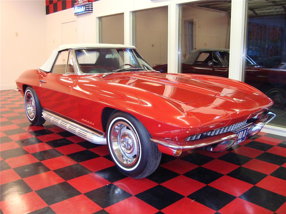 1967 CHEVROLET CORVETTE CONVERTIBLE