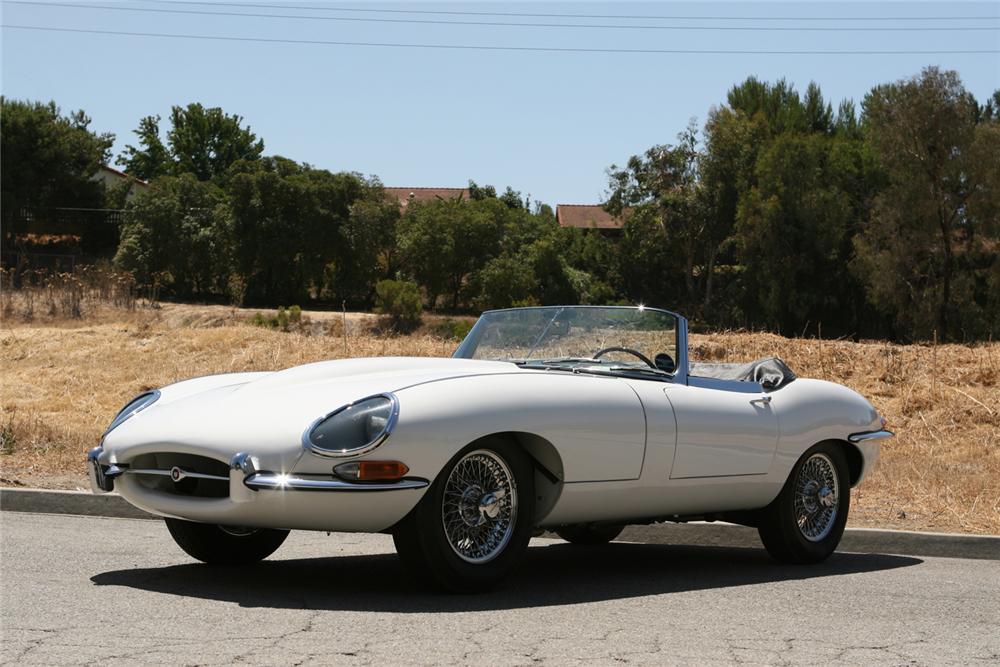 1962 JAGUAR XKE ROADSTER