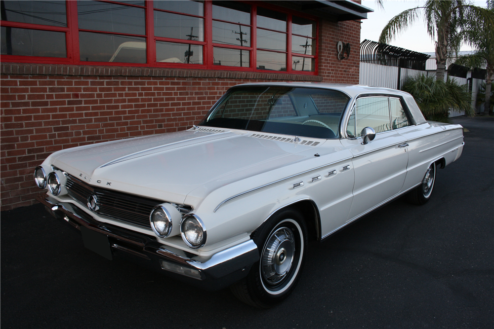 1962 BUICK ELECTRA 225