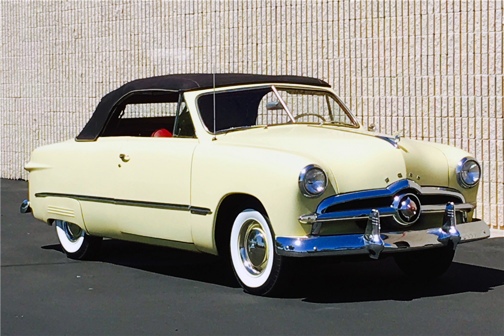 1949 FORD DELUXE CONVERTIBLE