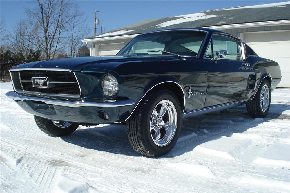 1967 FORD MUSTANG FASTBACK