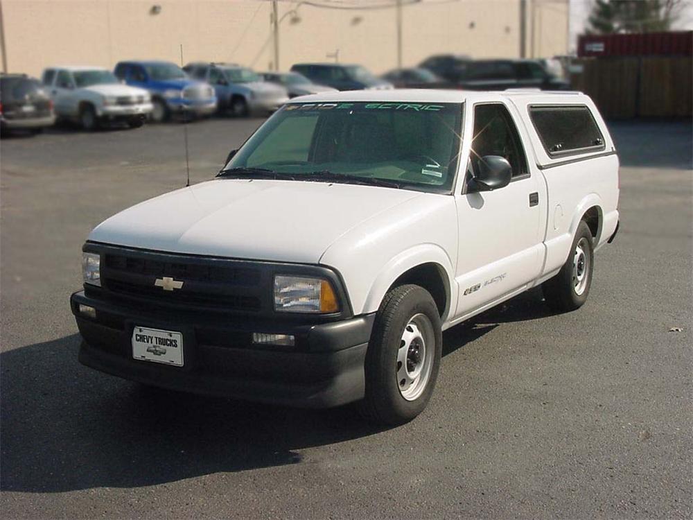 1998 CHEVROLET S-10 ELECTRIC TRUCK