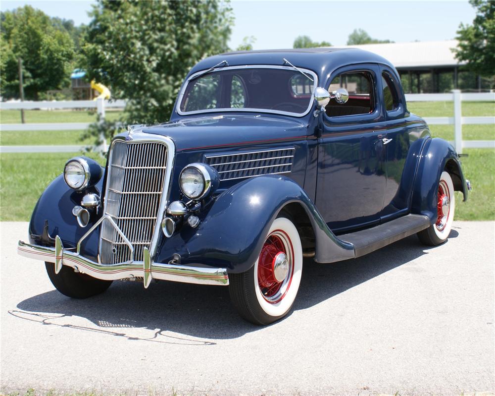 1935 FORD 5 WINDOW COUPE