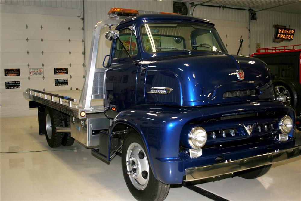 1953 FORD CAB OVER ROLLBACK