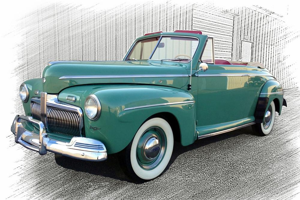 1942 FORD SUPER DELUXE CONVERTIBLE
