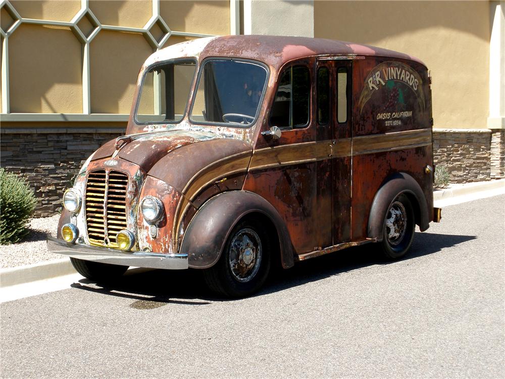 1947 DIVCO CUSTOM TRUCK