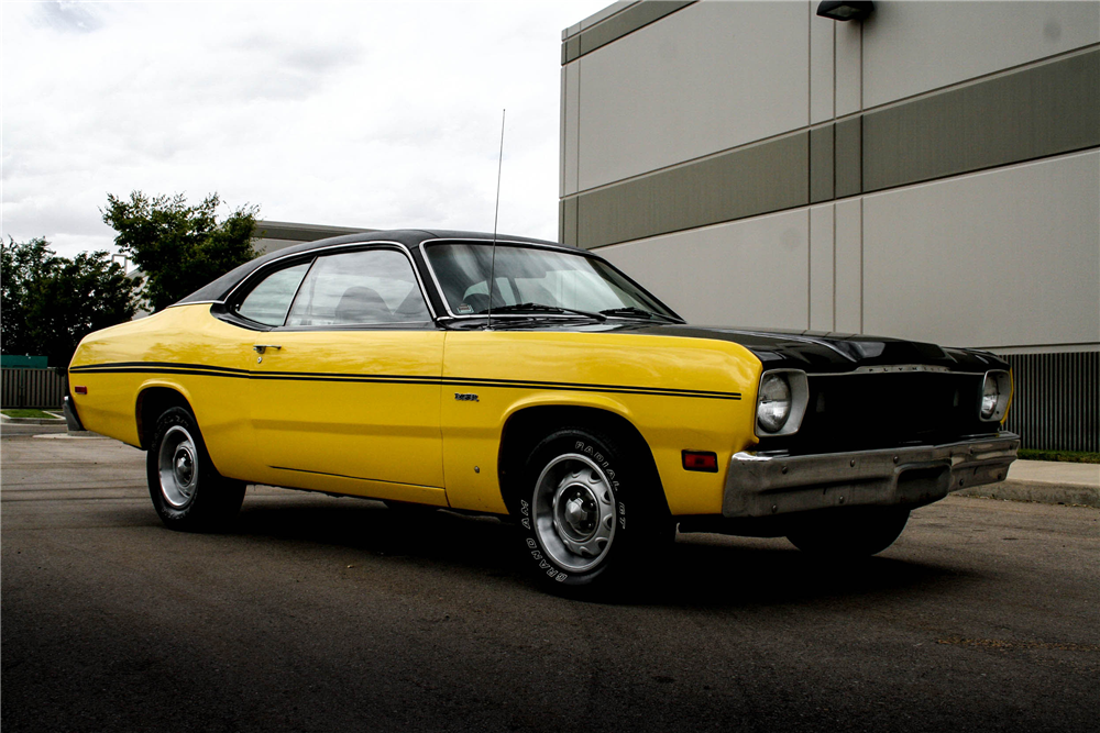 1976 PLYMOUTH DUSTER 