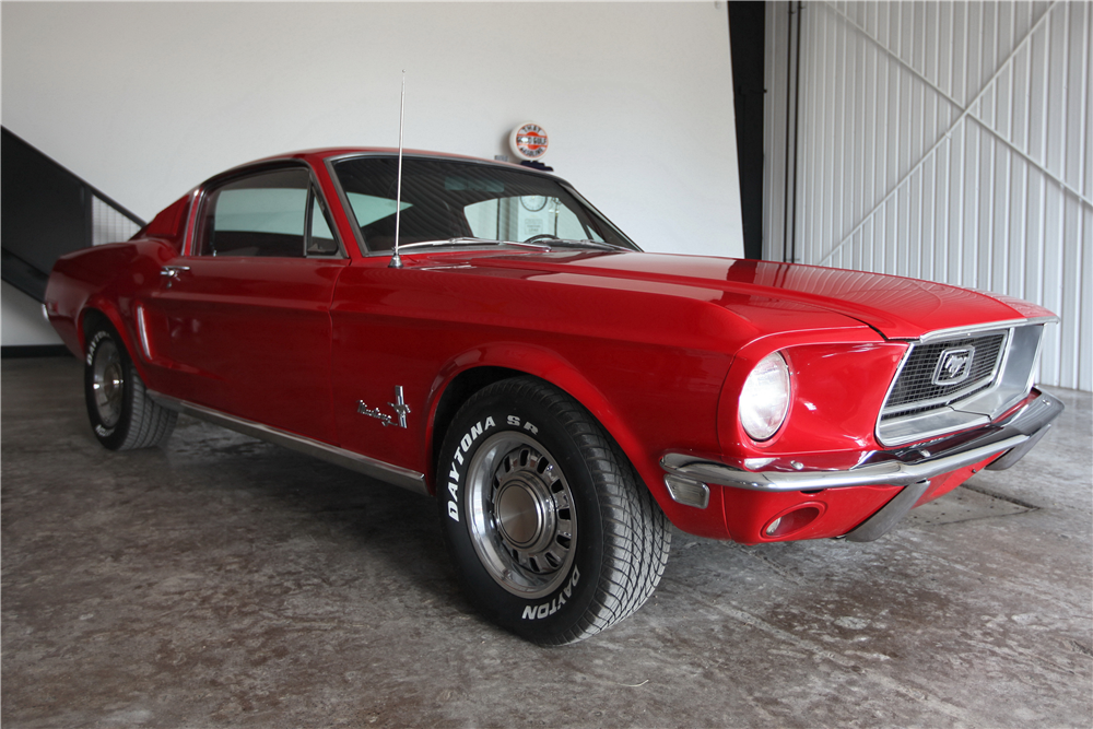 1968 FORD MUSTANG FASTBACK