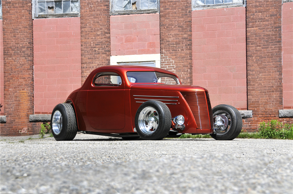 1937 FORD CUSTOM COUPE