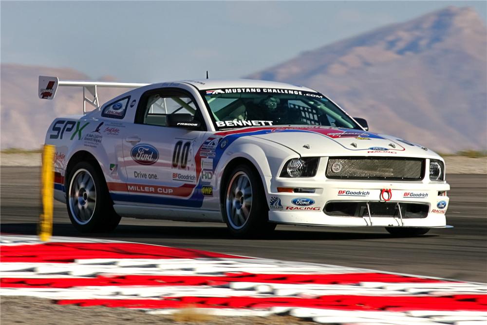 2008 FORD MUSTANG FR500S FASTBACK RACECAR