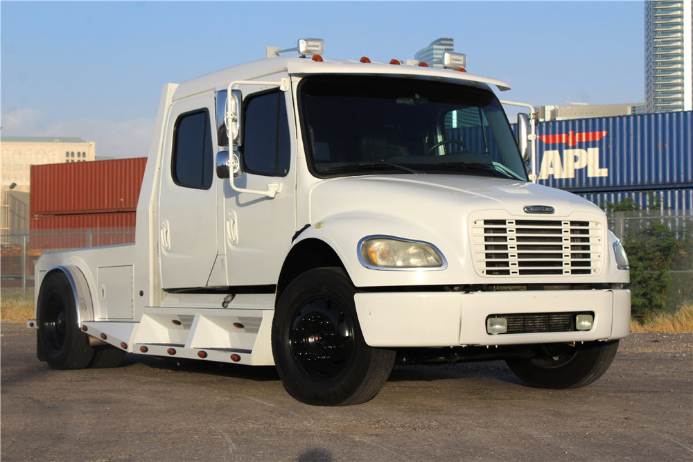 2005 FREIGHTLINER SPORT CHASSIS 