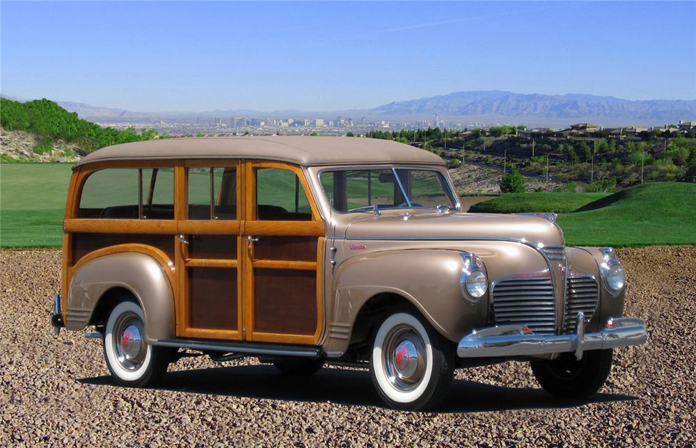 1941 PLYMOUTH DELUXE WOODY WAGON