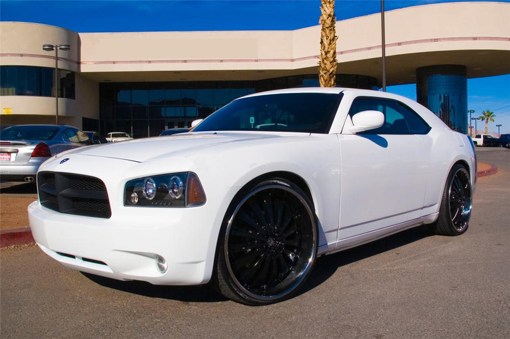 2007 DODGE CHARGER 
