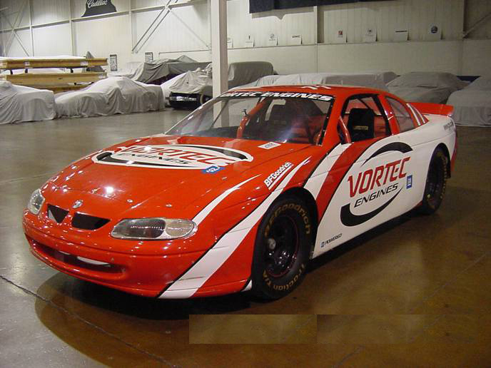 2000 HOLDEN RACE CAR #11