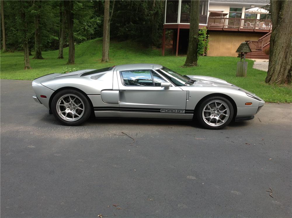 2005 FORD GT 2 DOOR COUPE