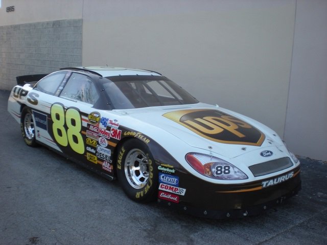 2003 FORD TAURUS NASCAR RE-CREATION