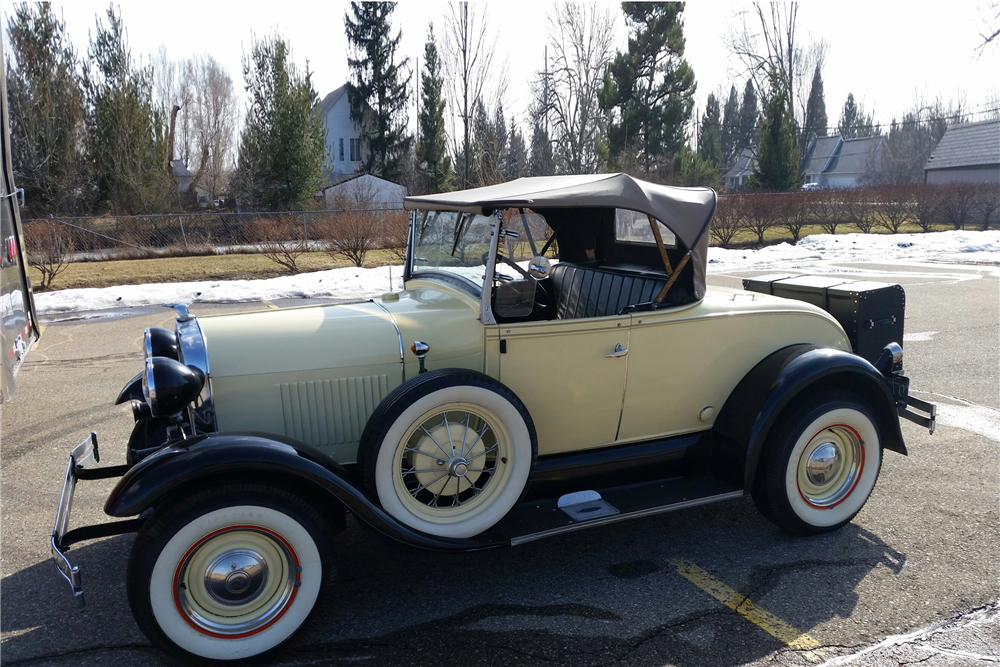 1929 FORD MODEL A SUPER DELUXE RE-CREATION