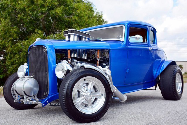 1932 FORD 5-WINDOW COUPE HOT ROD