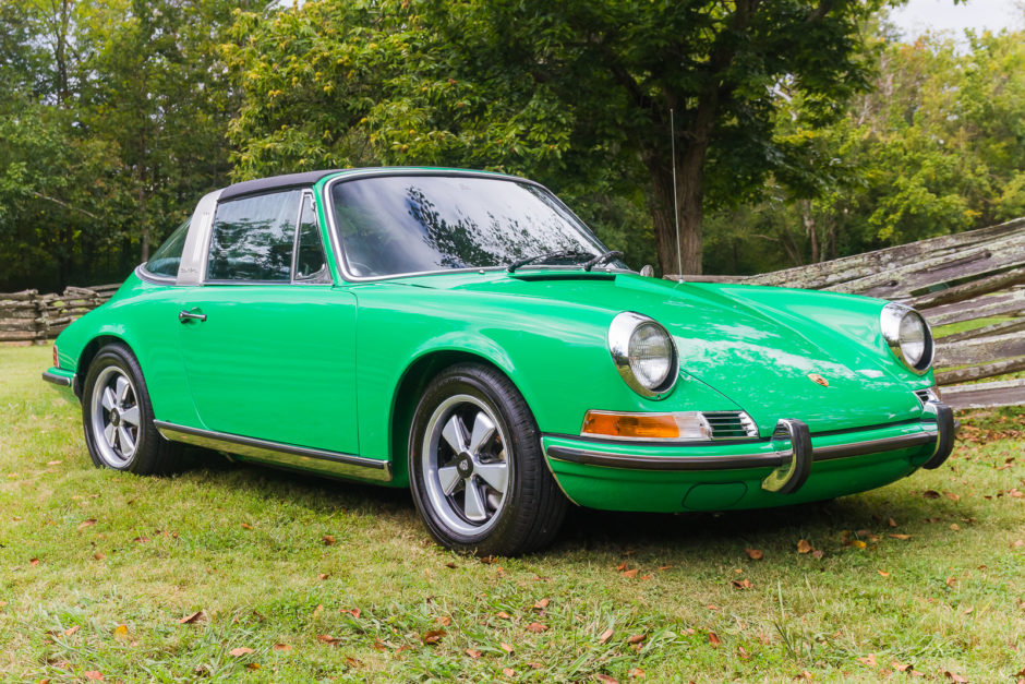 Conda Green 1971 Porsche 911T Targa