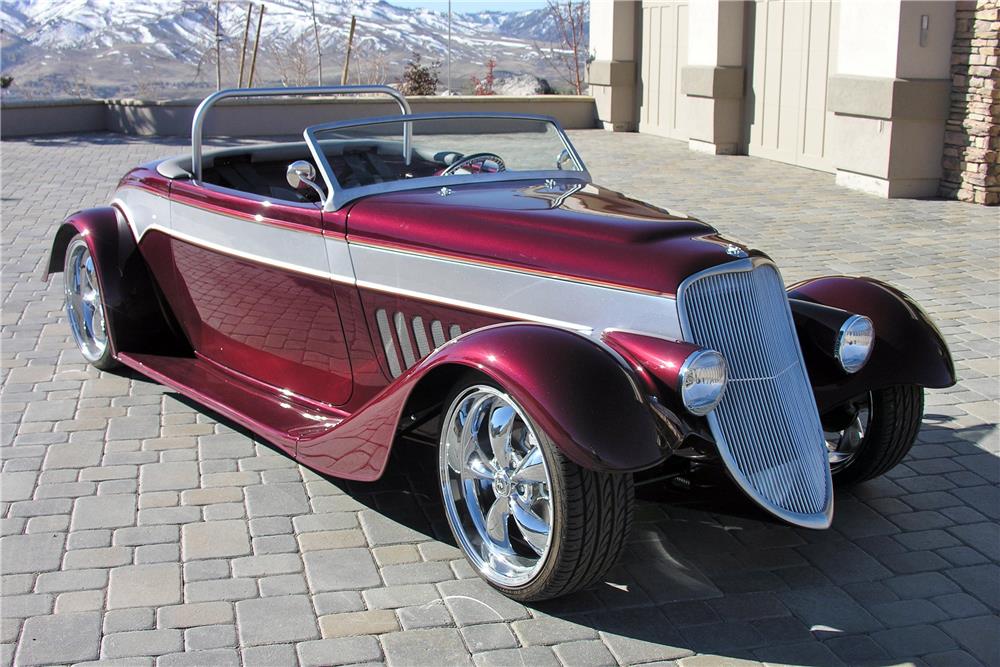 1933 FORD CUSTOM ROADSTER RE-CREATION