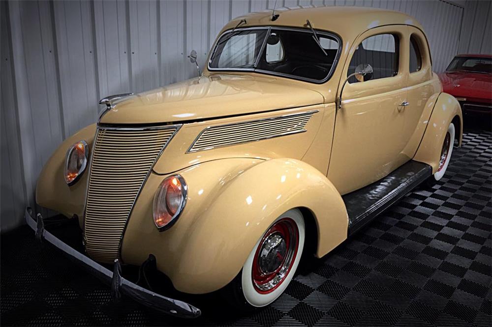 1937 FORD DELUXE CUSTOM COUPE