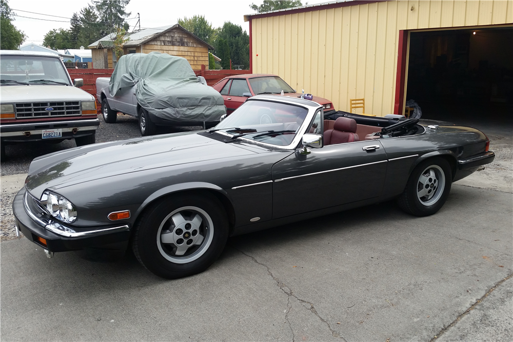 1988 JAGUAR XJS CONVERTIBLE