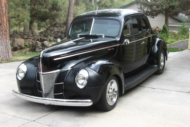 1940 FORD DELUXE CUSTOM COUPE