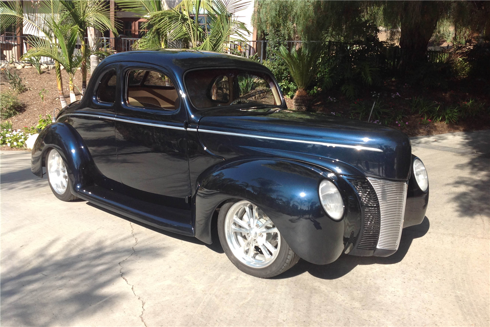 1940 FORD BUSINESS CUSTOM COUPE