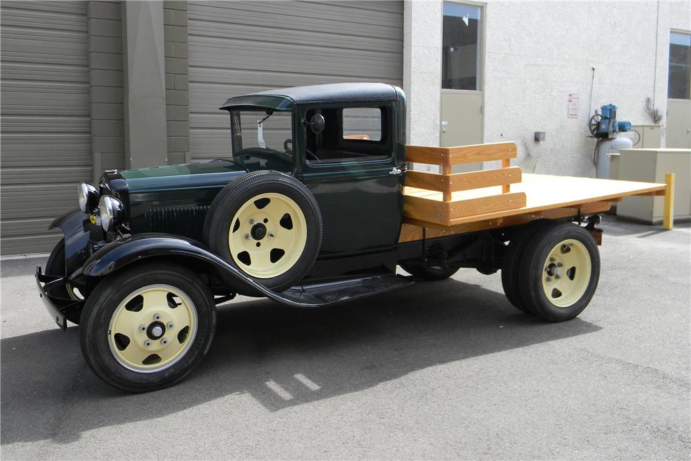 1931 FORD AA 1 1/2 TON FLATBED TRUCK
